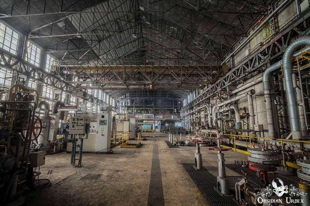 large open room , a turbine hall