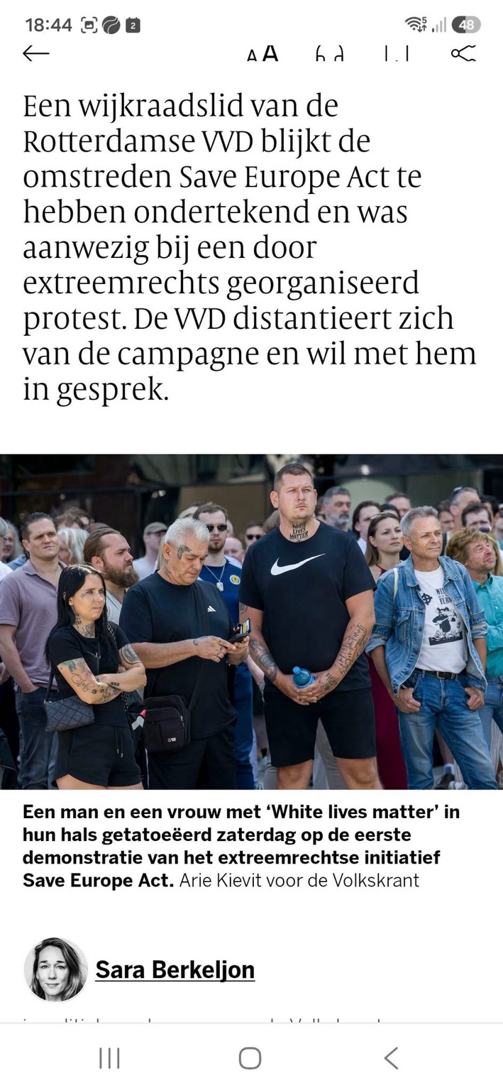 Posted media