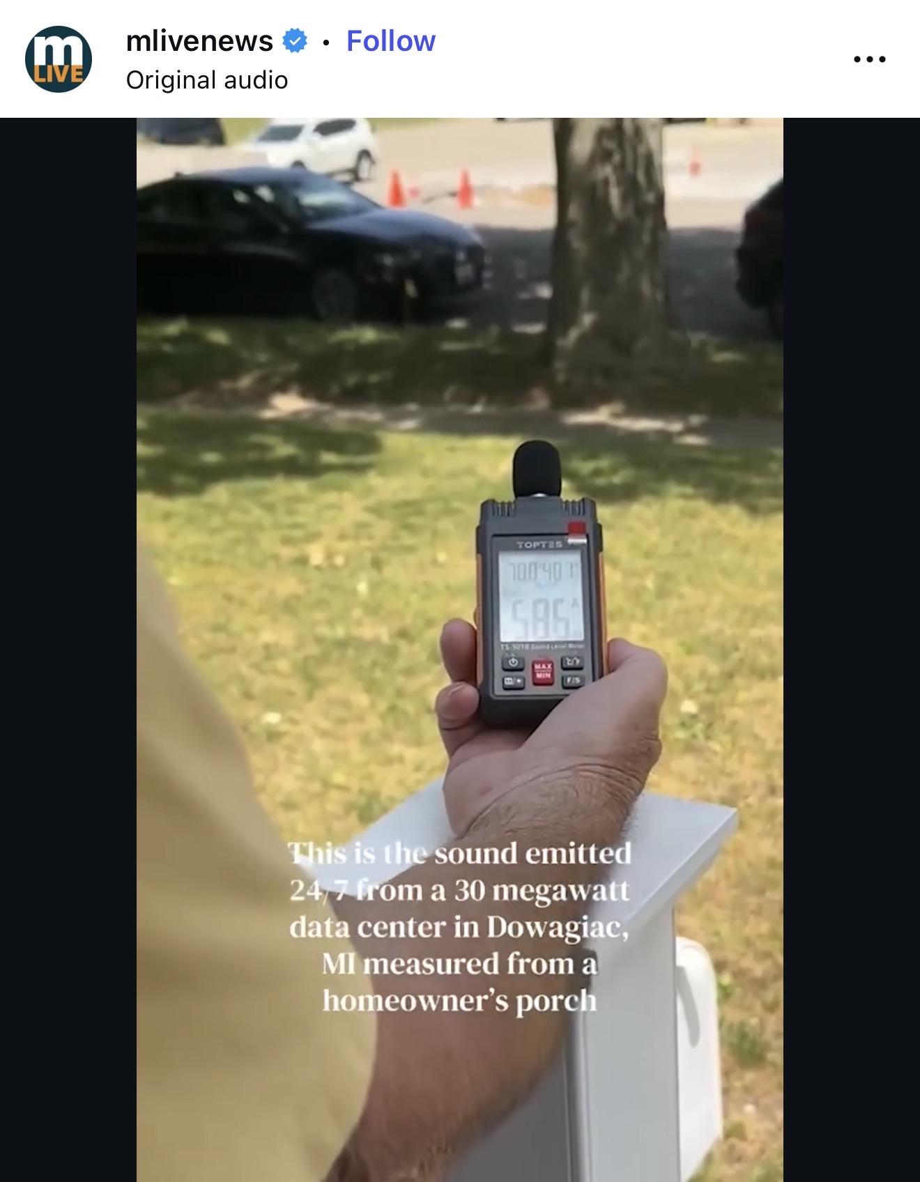 MLiveNews: This is the sound emitted 24/7 from a 30 megawatt data center in Dowagiac, MI measured from a homeowner's porch [video of an audio meter held up from a porch of a house measuring ambient sound]