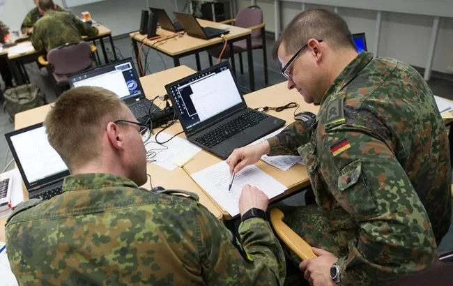Inside Ukraine 🇺🇦@insideukraine.bsky.social🇩🇪 Germany wants to proactively cyberattack RussiaThe head of the Bundestags Committee on Parliamentary Control, Mark Heinrichmann, has called for a reform of intelligence services that would give them more capabilities to counter cyberattacks, sabotage, espionage, and threats from drones.According to him, simply gathering intelligence is no longer enough; it is necessary to proactively attack Russia.#EU #NATO