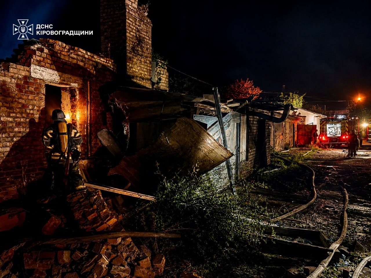 Zelensky said Russian attacks killed three people overnight, including a child. In Kramatorsk, an aerial bomb collapsed part of a 10-story building, killing one and injuring 16. A Shahed struck a home in Stepanivka, killing two, including a child, while five people were injured when a drone hit a nine-story building in Smila. Zelensky said Russia uses around 220 guided aerial bombs against Ukraines frontline communities every day. #Ukraine