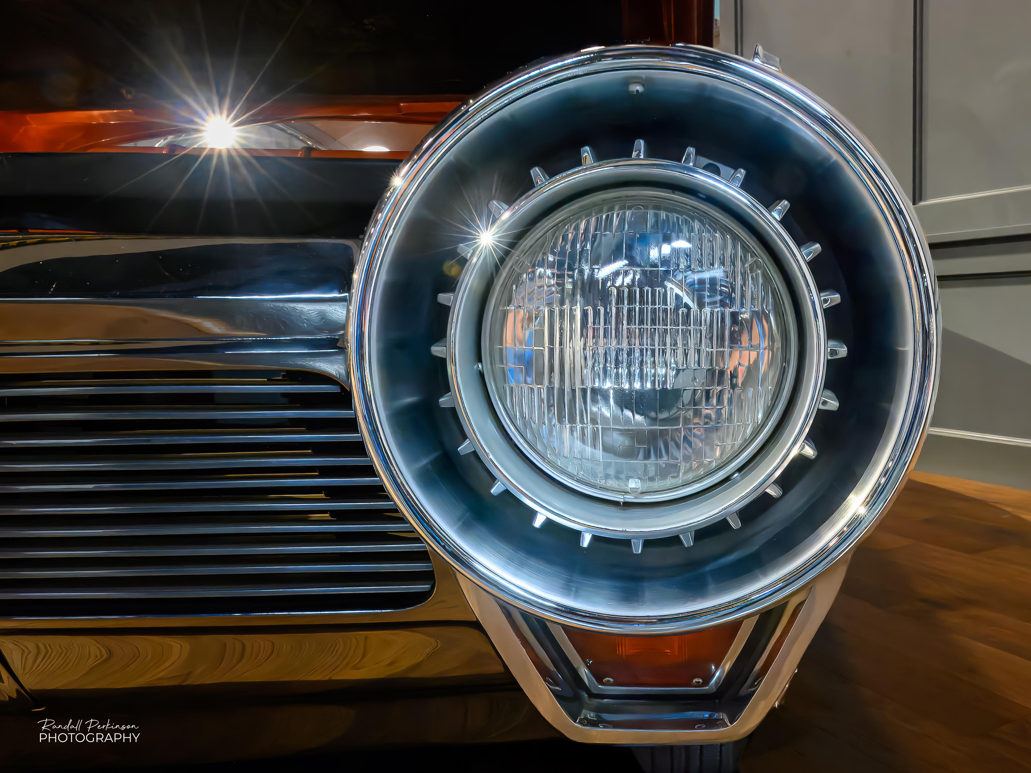 The headlight of the Chrysler Turbine Car.