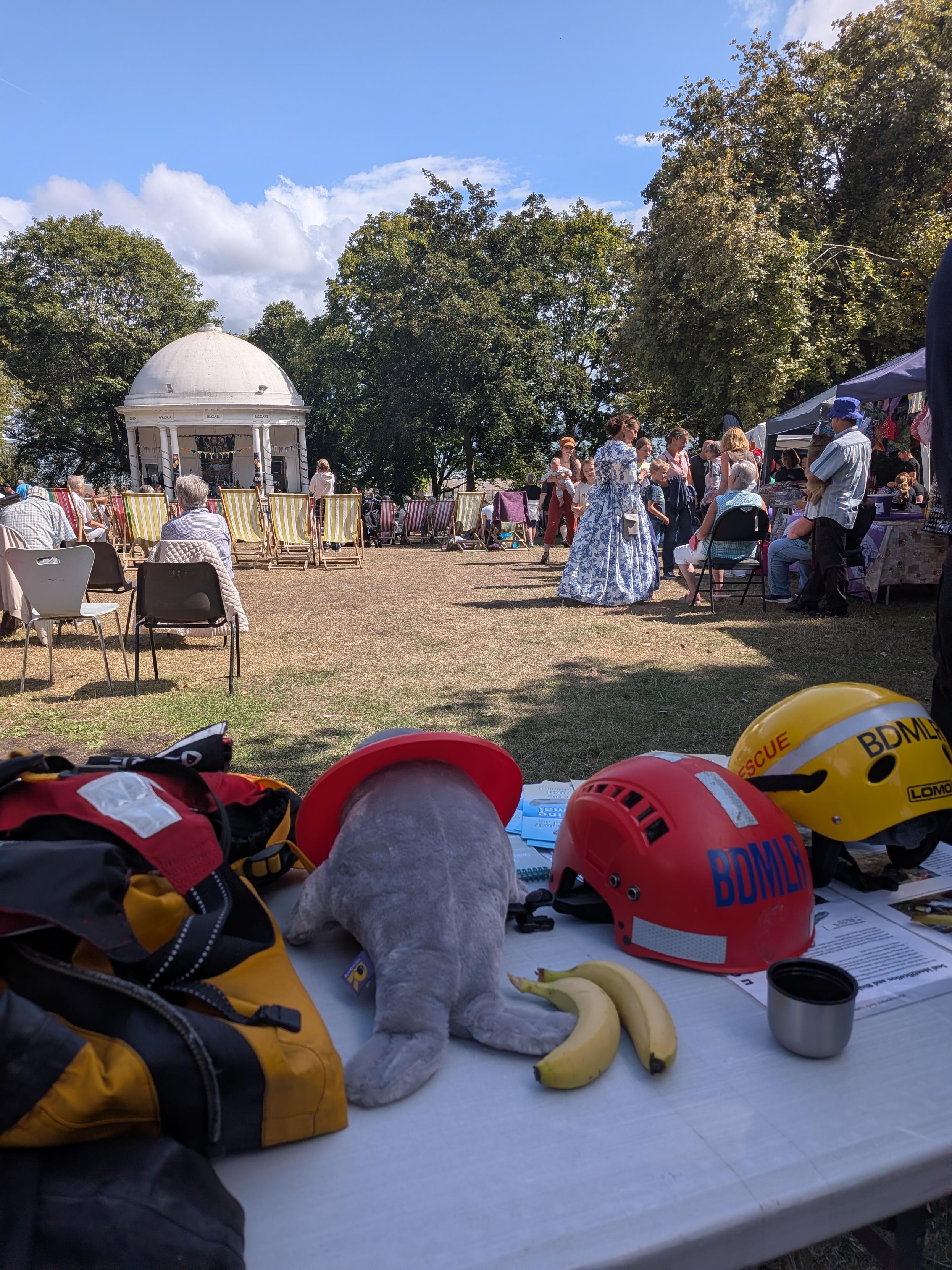 shot of bandstand over stall items