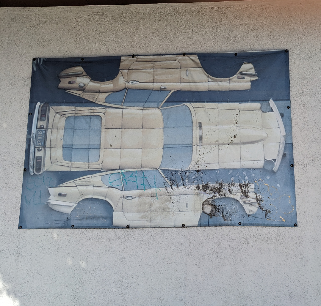 Looks like a fold-up car before it's cut out