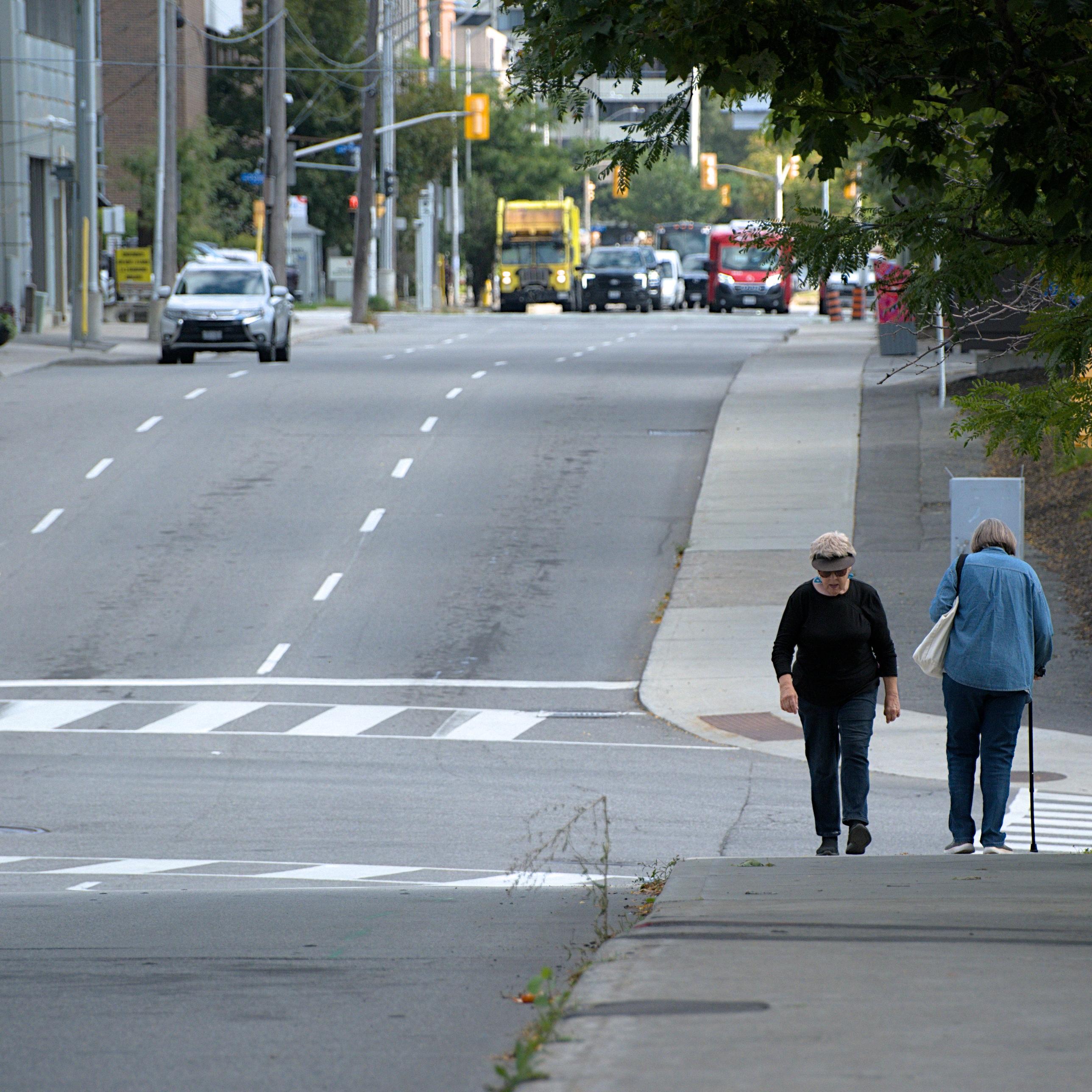 OK, it was east/west on Catherine Street, but the broader point stands.